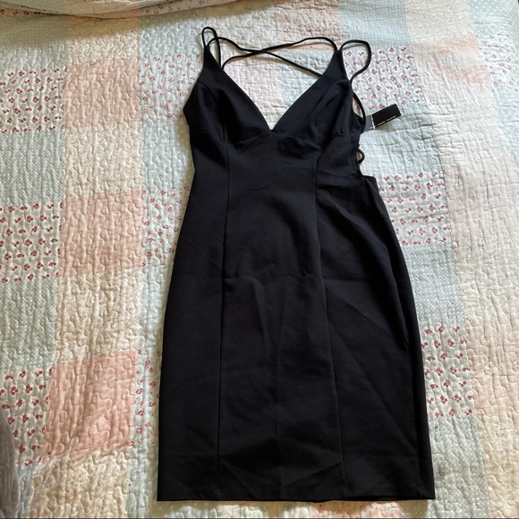 Lulus Dresses & Skirts - Lulus black dress bodycon